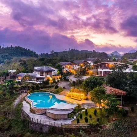 Bakhan Village Resort Mai Châu Exterior foto